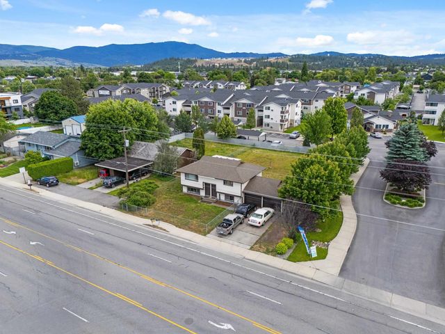 16108 E Broadway Ave, Spokane Valley, WA 99037