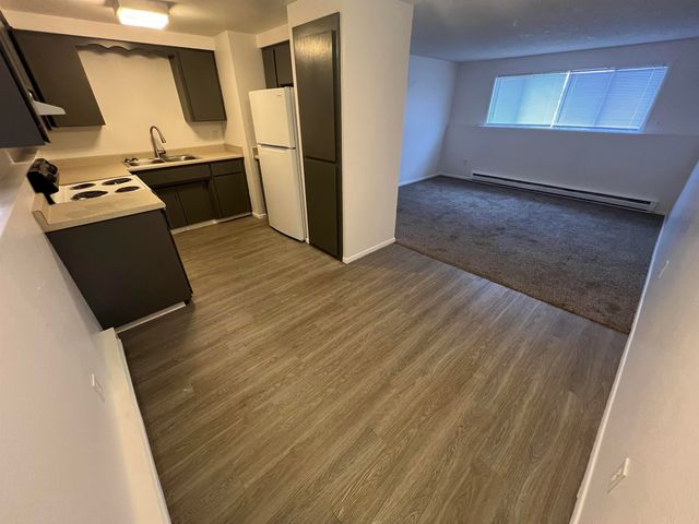 16108 E Broadway Ave, Spokane Valley, WA 99037