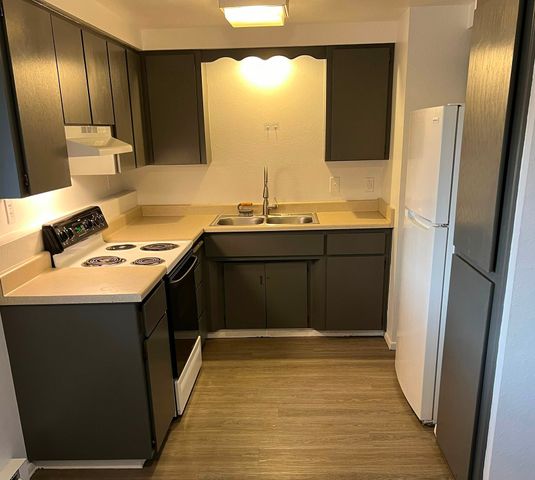 16108 E Broadway Ave, Spokane Valley, WA 99037