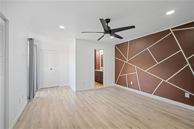 12738 WOOD TRAIL BOULEVARD, Tampa, FL 33625