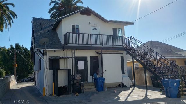 125 W 46th Street, Los Angeles, CA 90037