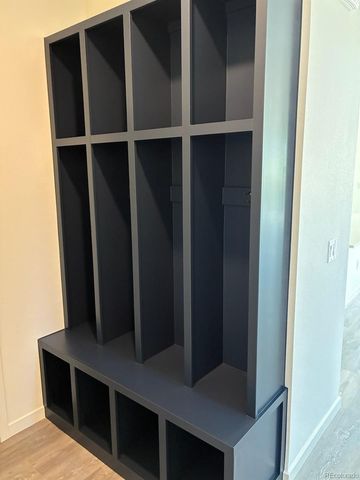 1290 S Algonquian Street, Aurora, CO 80018