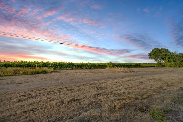 53200 S River Rd, Clarksburg, CA 95612