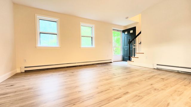 147 Chippingstone Road, Marstons Mills, MA 02648