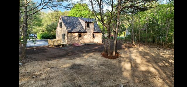 147 Chippingstone Road, Marstons Mills, MA 02648