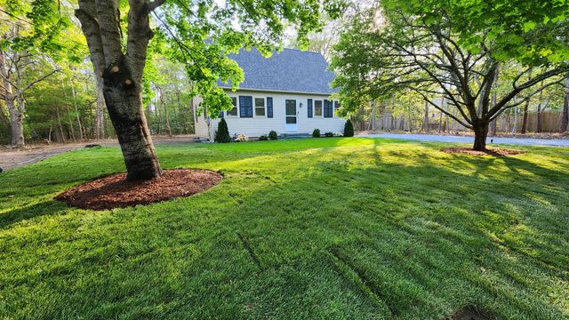 147 Chippingstone Road, Marstons Mills, MA 02648