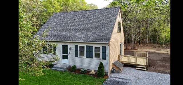 147 Chippingstone Road, Marstons Mills, MA 02648