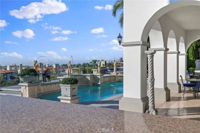 7 Vista Luci, Newport Coast, CA 92657