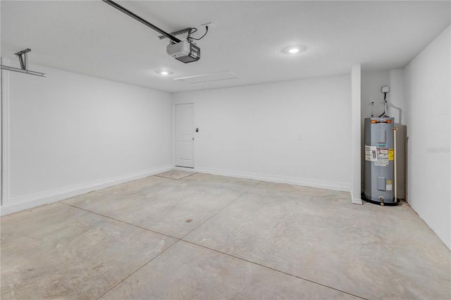 2167 LONE OAK LANE, Lakeland, FL 33801