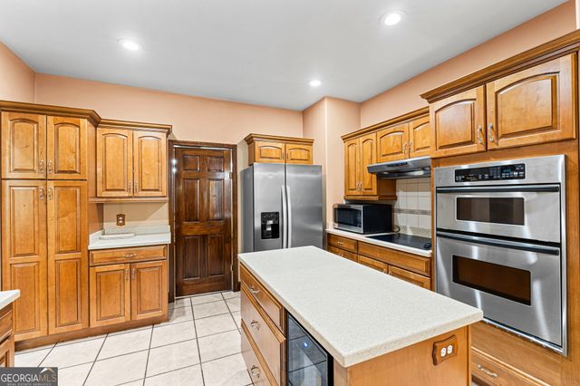 232 Bazemore Circle, Warner Robins, GA 31093