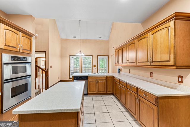 232 Bazemore Circle, Warner Robins, GA 31093