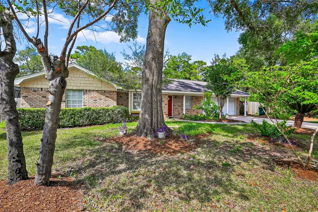 10302 Ivyridge Road, Houston, TX 77043