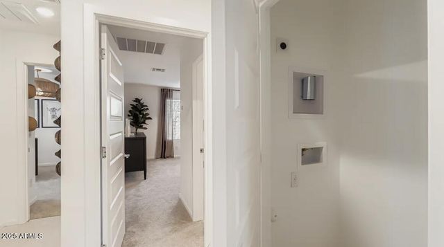 9546 W FAIRMOUNT Avenue, Phoenix, AZ 85037