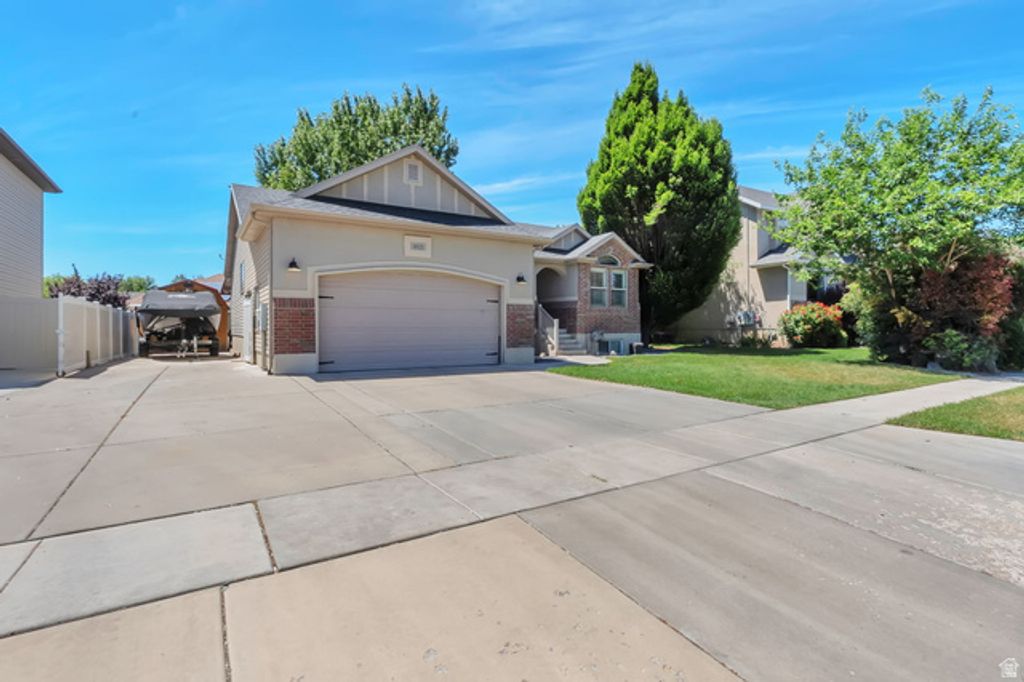 1023 N 3300 W, Layton, UT 84041 — photo 3