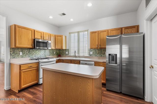 386 Harrier Drive 386, Monroe, NJ 08831