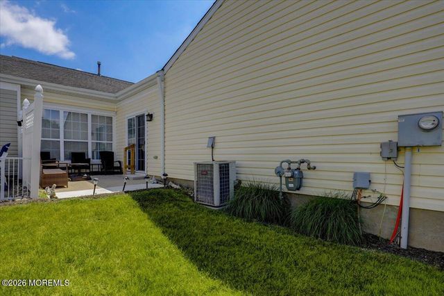 386 Harrier Drive 386, Monroe, NJ 08831