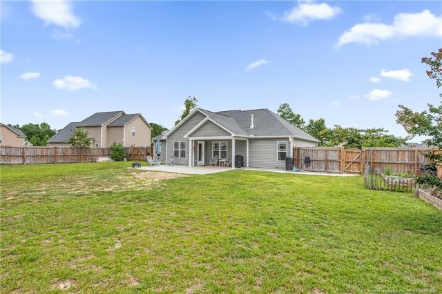 636 Wood Point Drive, Bunnlevel, NC 28323