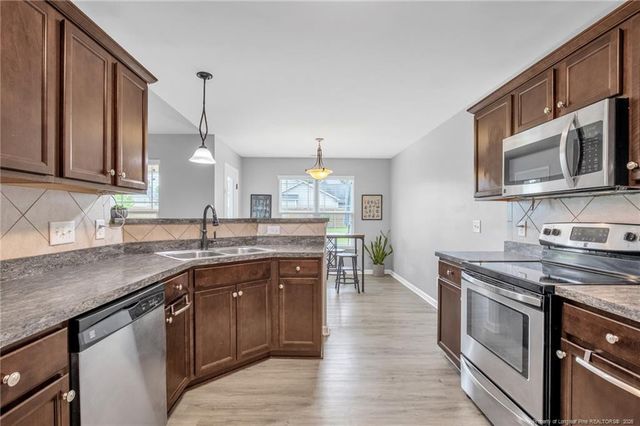 636 Wood Point Drive, Bunnlevel, NC 28323