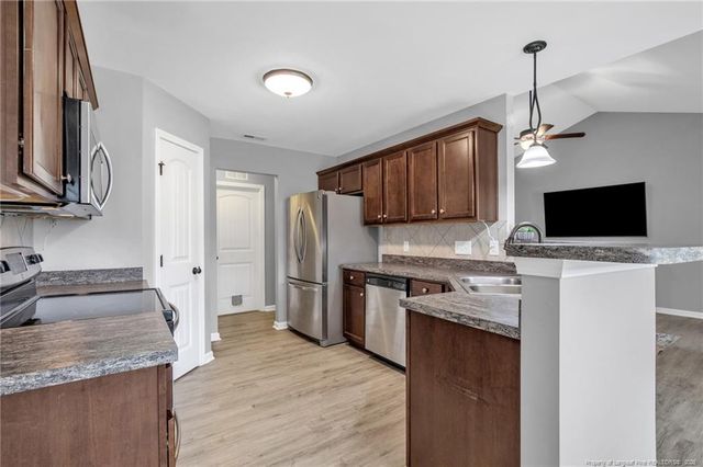 636 Wood Point Drive, Bunnlevel, NC 28323
