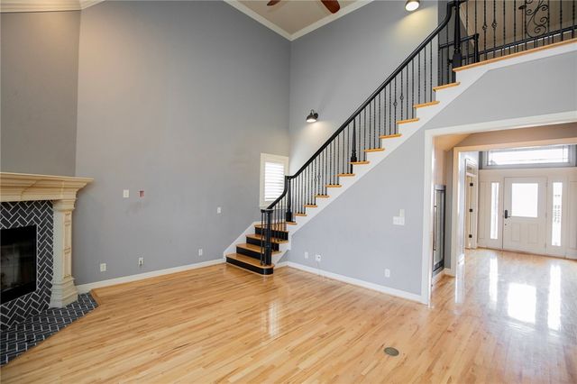 6815 W Shadow Valley Road, Rogers, AR 72758