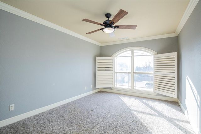 6815 W Shadow Valley Road, Rogers, AR 72758