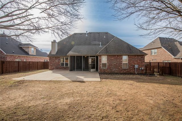 6815 W Shadow Valley Road, Rogers, AR 72758