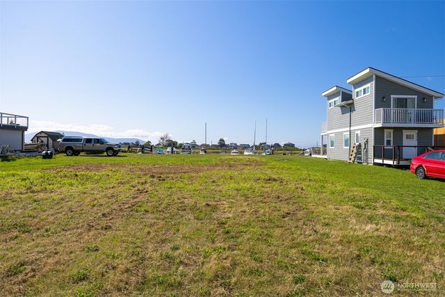 4273 Saltspring Drive, Ferndale, WA 98248