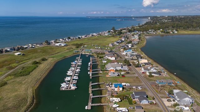 4273 Saltspring Drive, Ferndale, WA 98248