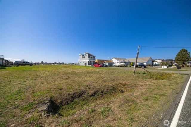 4273 Saltspring Drive, Ferndale, WA 98248