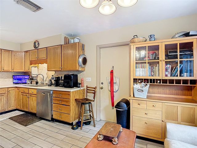 201 MASON STREET, Brandon, FL 33511