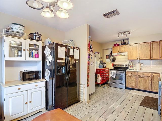 201 MASON STREET, Brandon, FL 33511