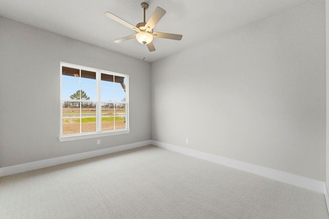 124 El Paso Bend, New Waverly, TX 77358