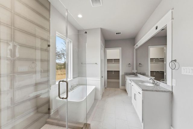 124 El Paso Bend, New Waverly, TX 77358