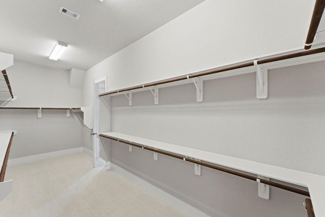 124 El Paso Bend, New Waverly, TX 77358