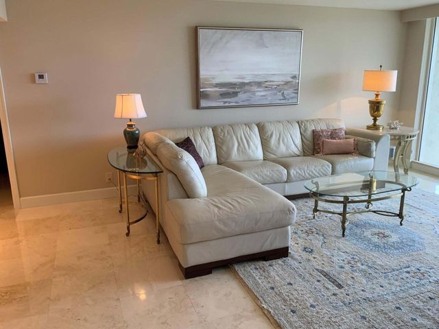 4201 N Ocean Boulevard 1705, Boca Raton, FL 33431