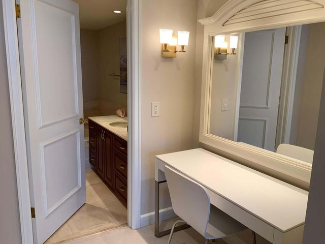 4201 N Ocean Boulevard 1705, Boca Raton, FL 33431