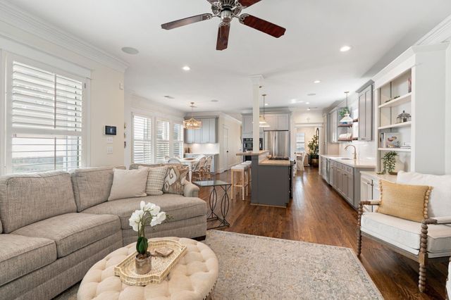 919 Ashland Street A, Houston, TX 77008