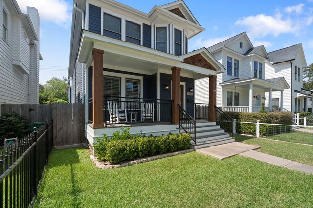 919 Ashland Street A, Houston, TX 77008