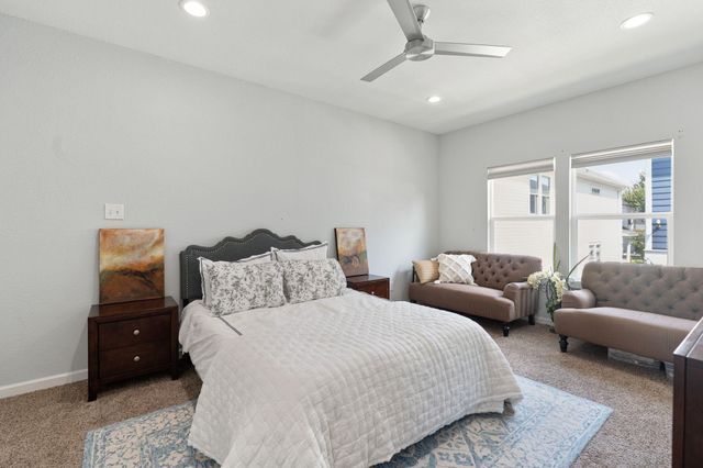 919 Ashland Street A, Houston, TX 77008