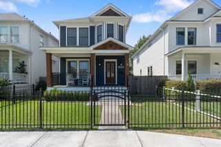919 Ashland Street A, Houston, TX 77008