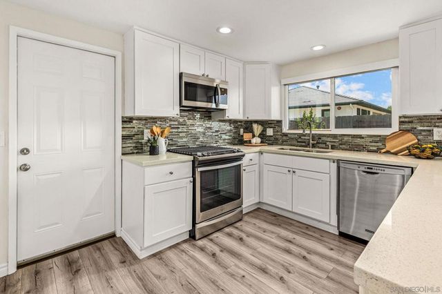 2735 Alexander, Escondido, CA 92029