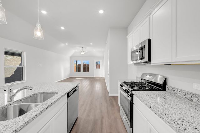 7612 Spicebush Drive, Denton, TX 76249