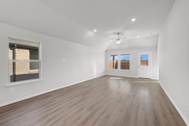 7612 Spicebush Drive, Denton, TX 76249