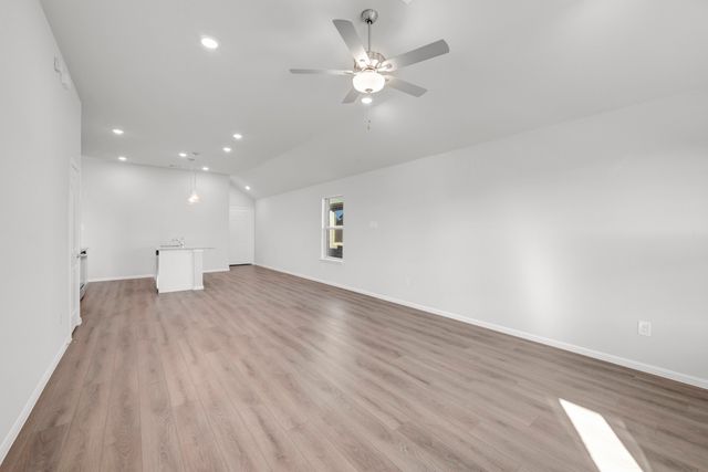 7612 Spicebush Drive, Denton, TX 76249