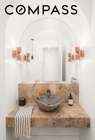 96 Franklin Street, New York City, NY 11222