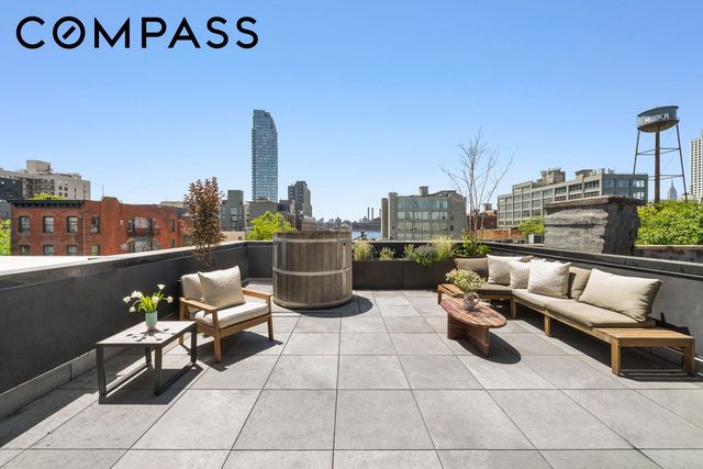 96 Franklin Street, New York City, NY 11222