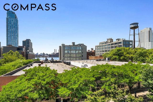 96 Franklin Street, New York City, NY 11222