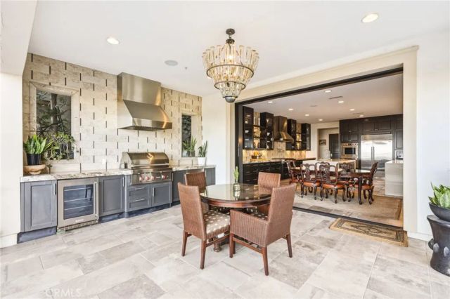 11735 N Manchester Way, Porter Ranch, CA 91326