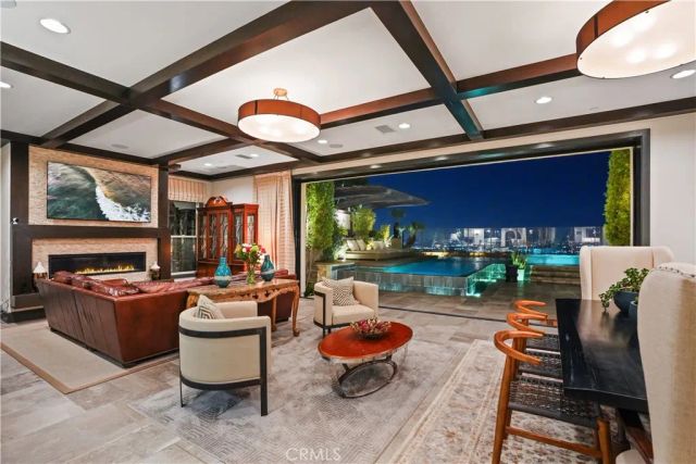 11735 N Manchester Way, Porter Ranch, CA 91326