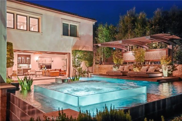 11735 N Manchester Way, Porter Ranch, CA 91326
